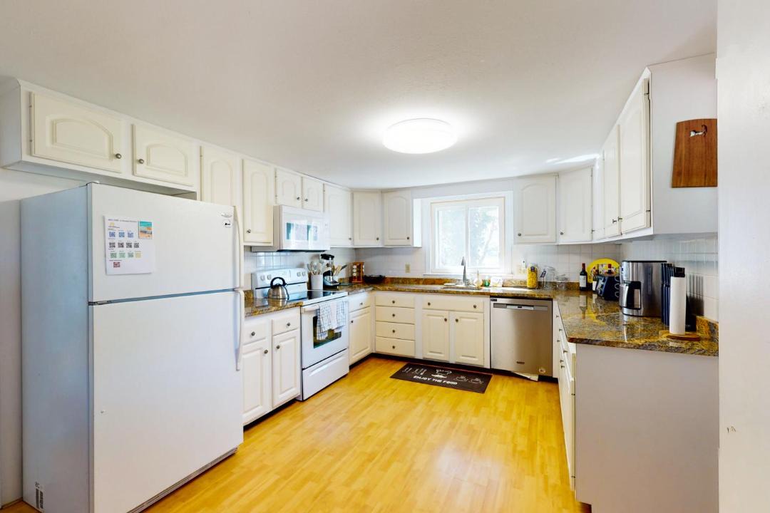 Photo of Others in Dennis