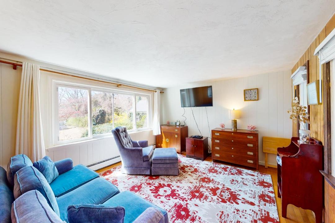 Photo of Others in Dennis