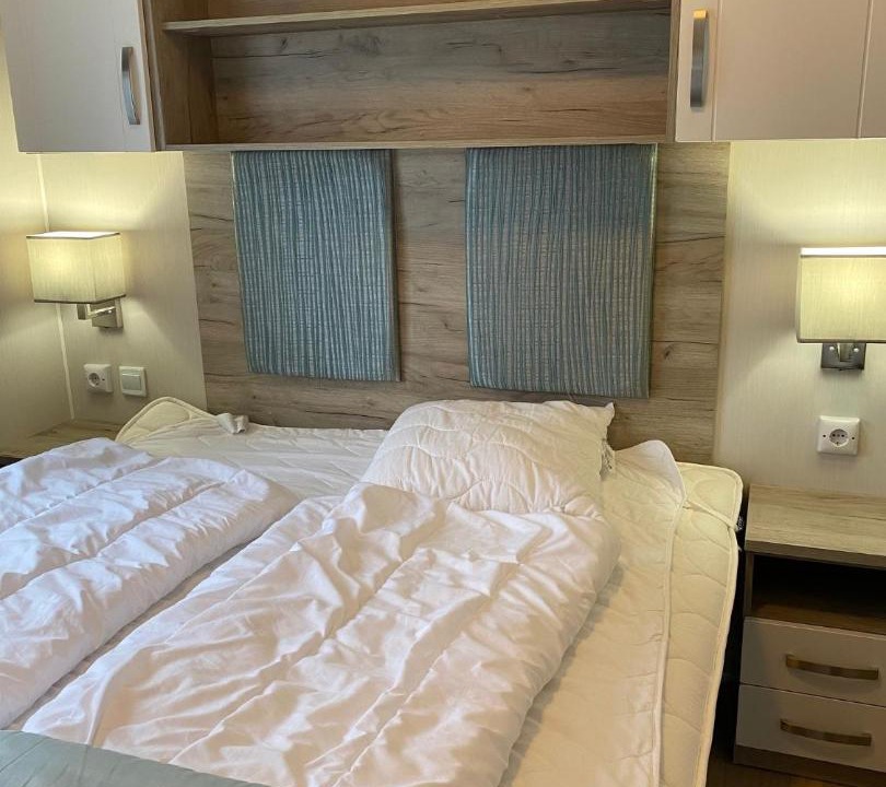 Photo of Others in Stouby