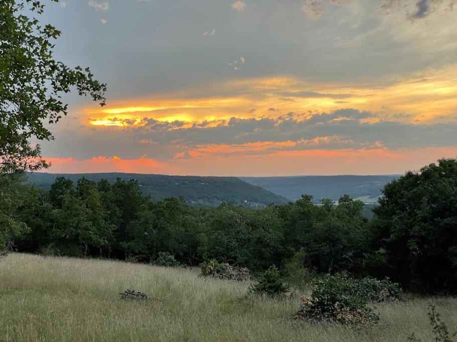 Photo of Others in Feneyrols