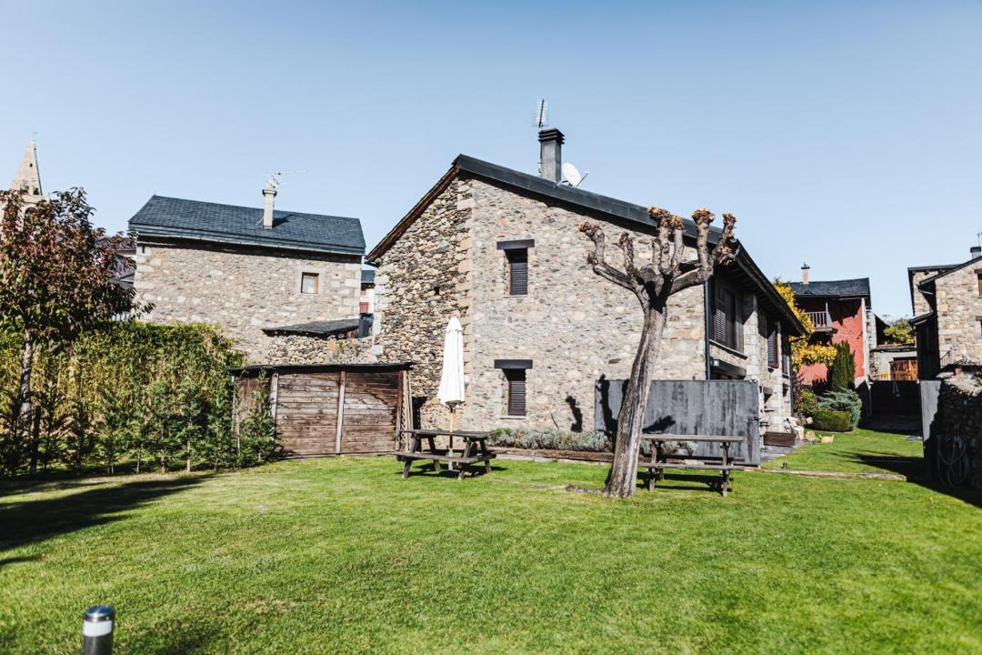 Photo of Buildings in Ur