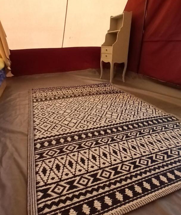 Photo of Others in Condal