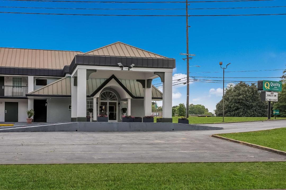 Photo of Others in Elberton