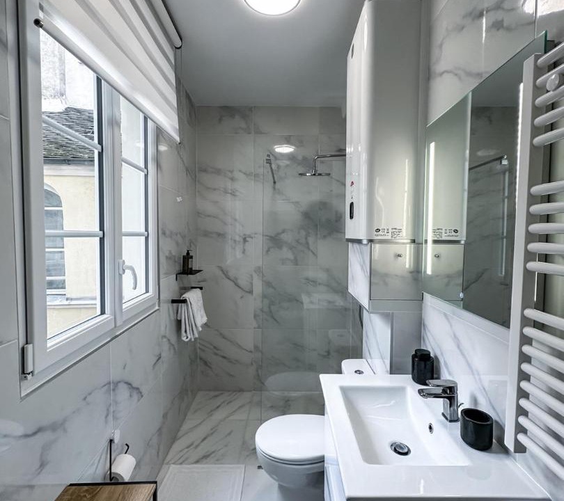 Photo of Bathroom in 6th Arrondissement