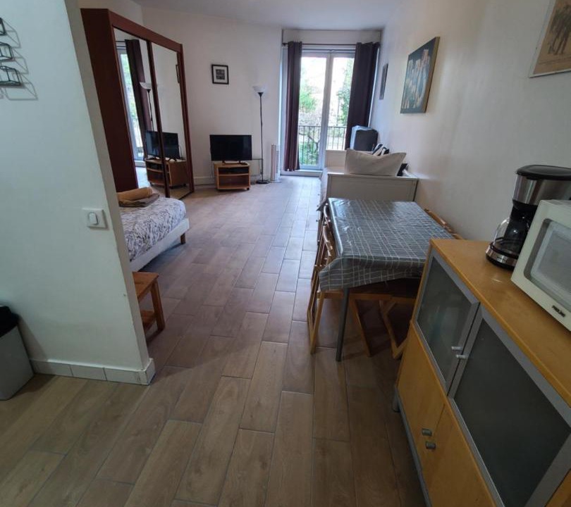 Photo of Livingroom in Val-de-Grace