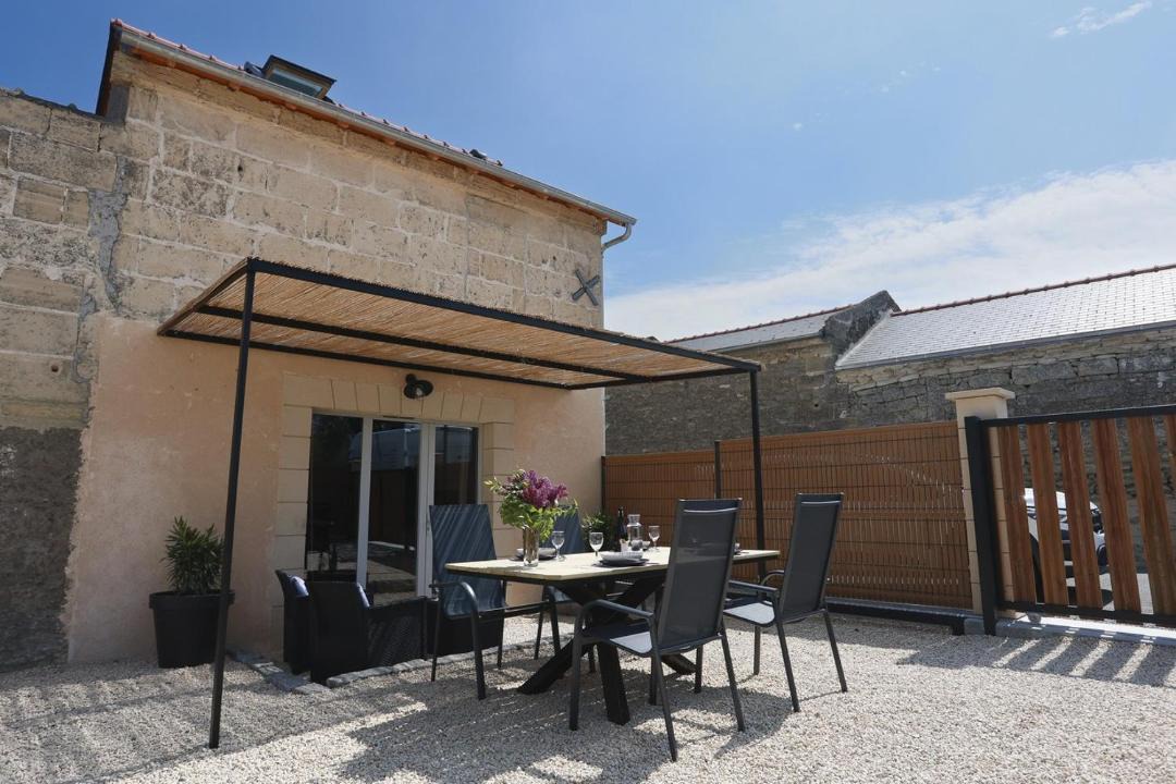 Photo of Patio Balcony in Doue-la-Fontaine