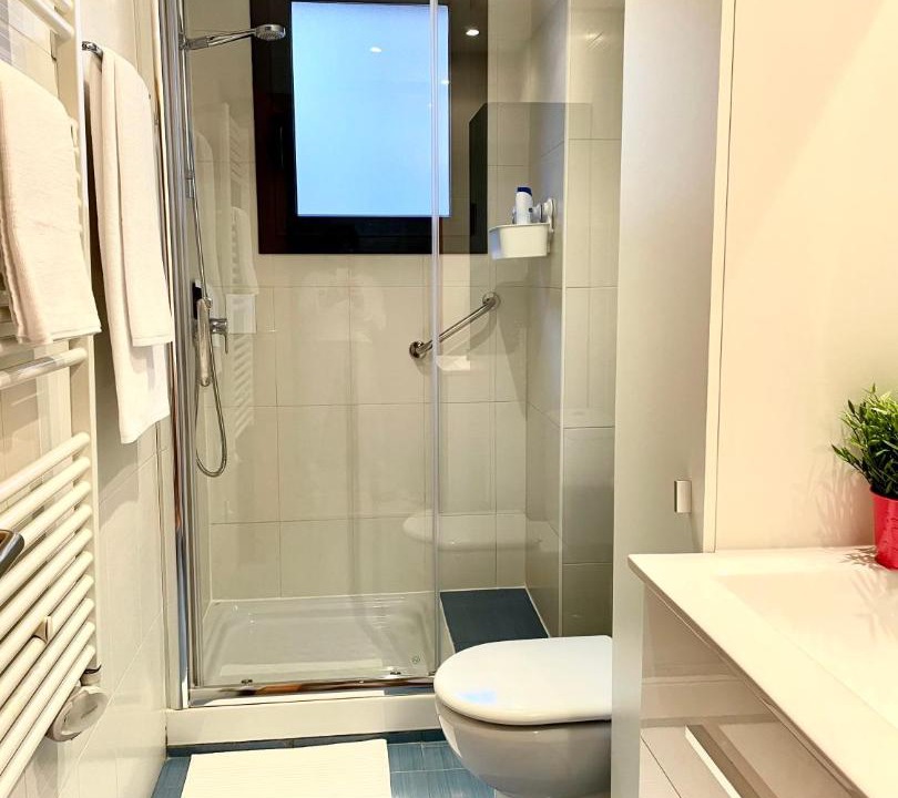 Photo of Bathroom in Encamp