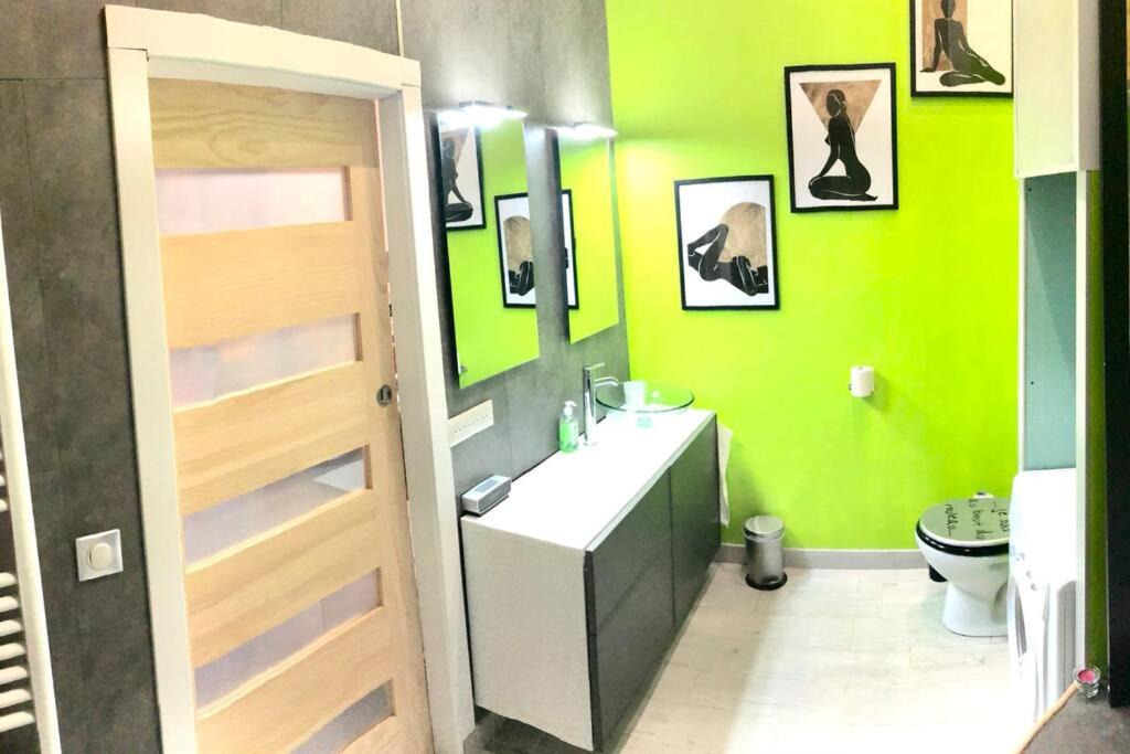 Photo of Bathroom in Leguevin