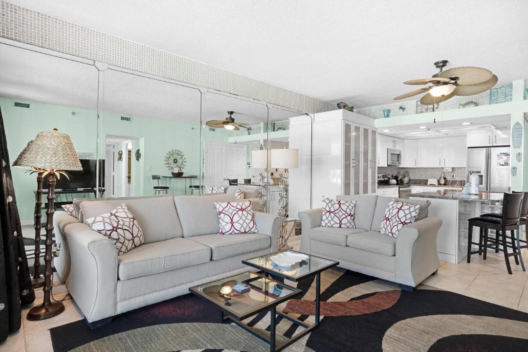 Photo of Others in Holiday Isle