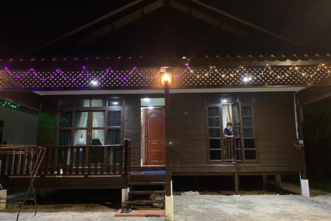 Photo of Buildings in Kampung Serdang Baru