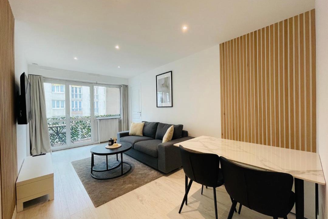Photo of Livingroom in Argenteuil