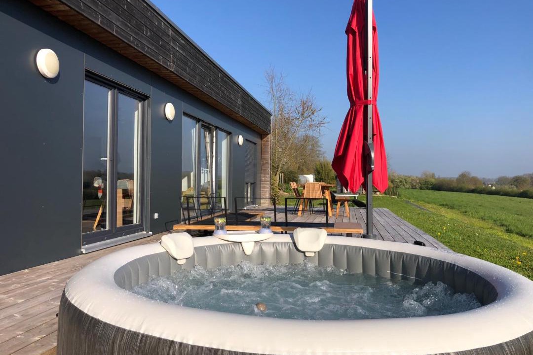 Photo of Others in Etreham