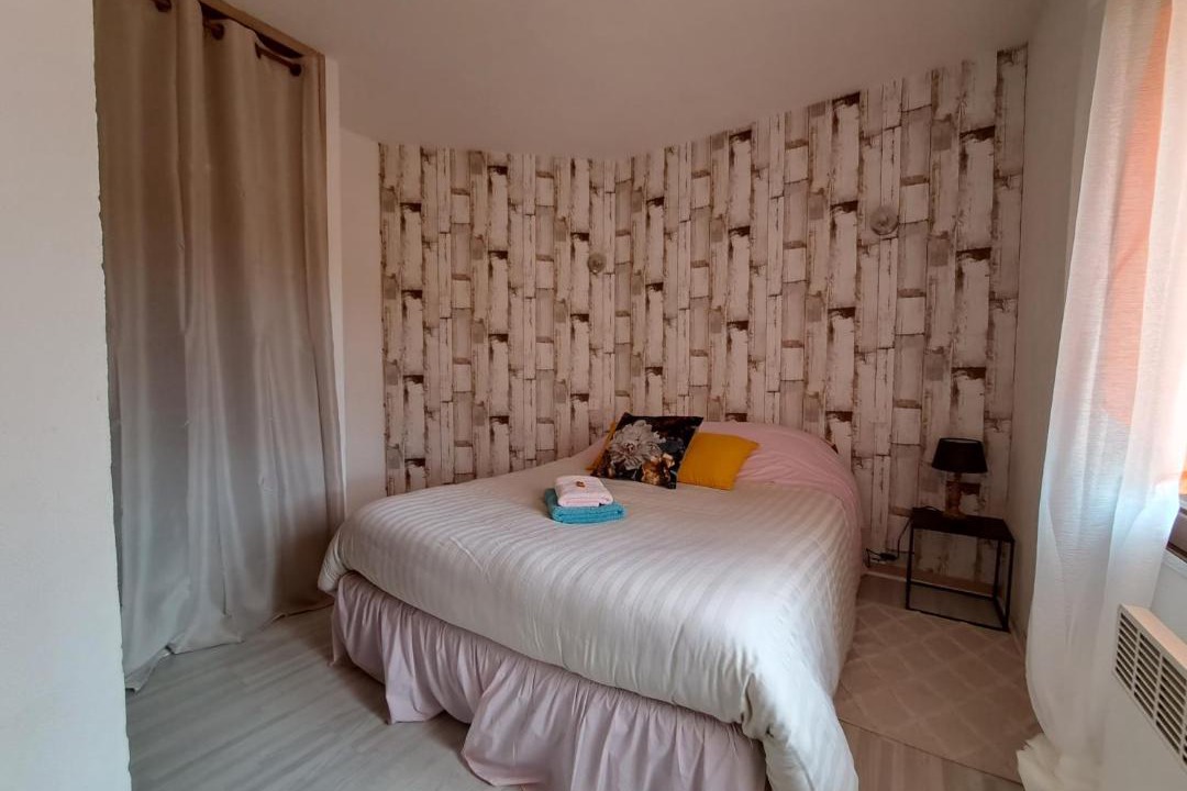 Photo of Bedroom in Saint-Martin-d'Armagnac