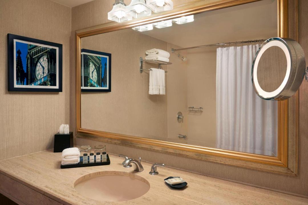 Photo of Bathroom in Byward Market - Parliament Hill