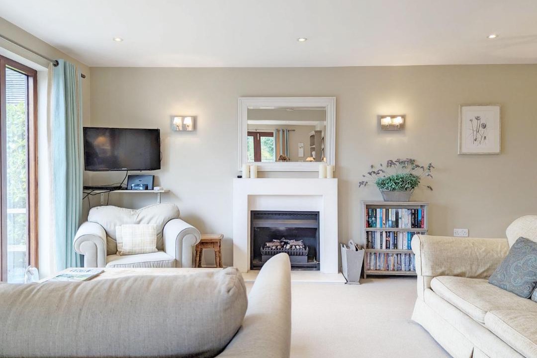Photo of Livingroom in Midhurst