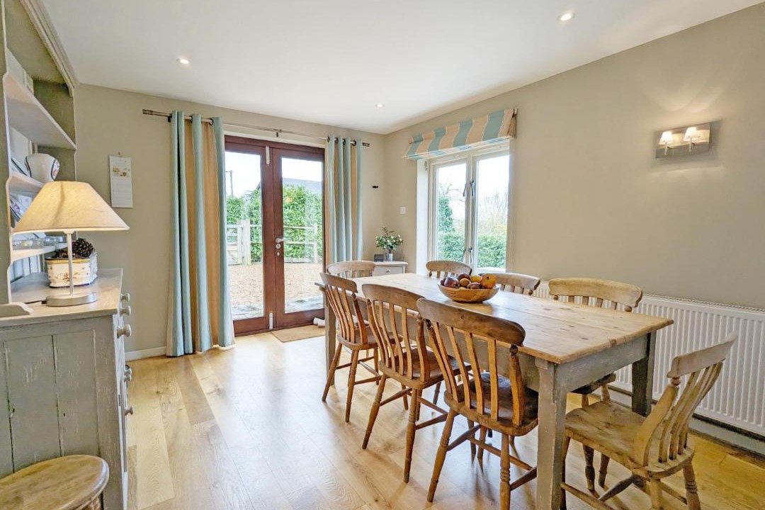 Photo of Livingroom in Midhurst