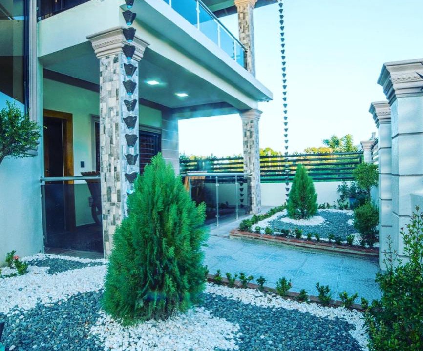 Photo of Buildings in Pinar Quemado