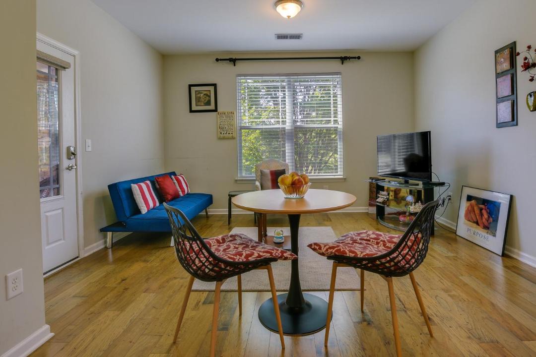 Photo of Livingroom in Apex