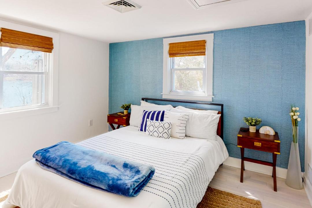 Photo of Bedroom in Cataumet