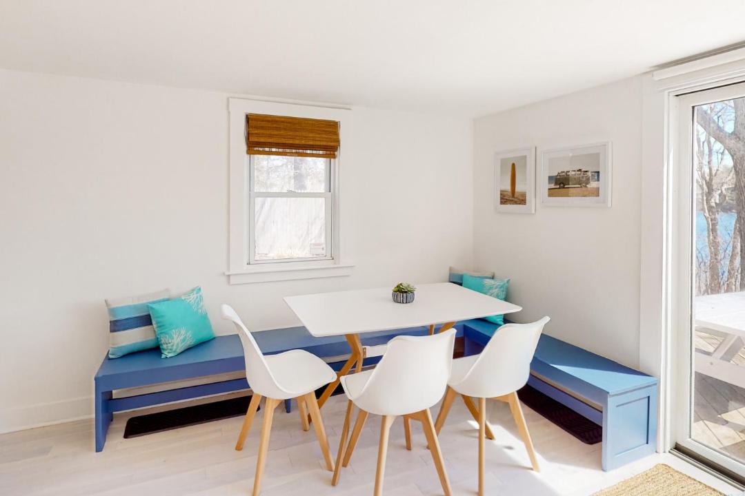 Photo of Livingroom in Cataumet