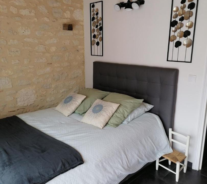 Photo of Bedroom in Cahuzac