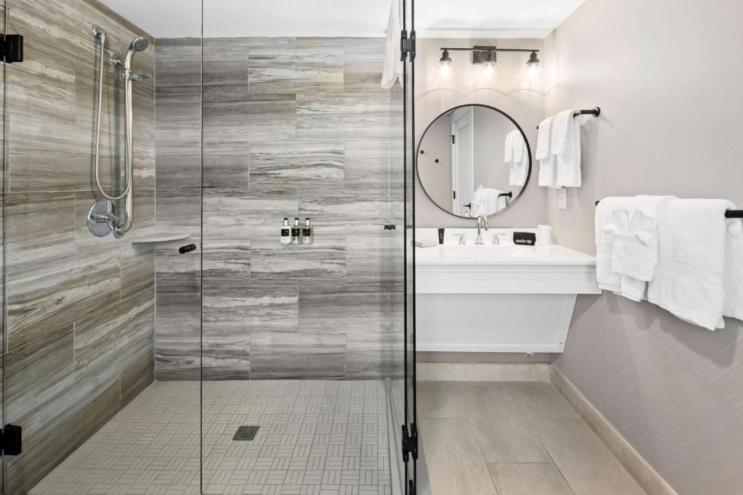 Photo of Others in West Dennis