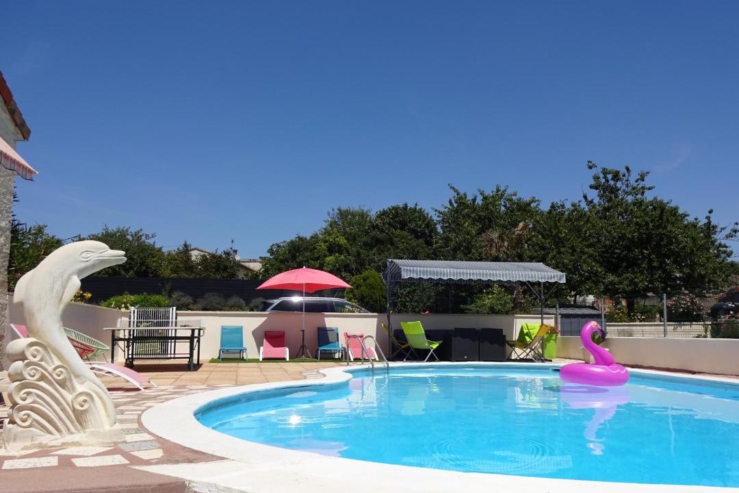 Photo of Others in Luxe