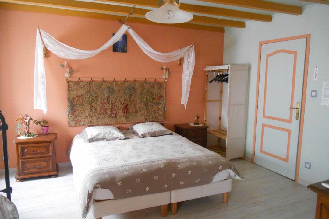 Photo of Bedroom in Taintrux