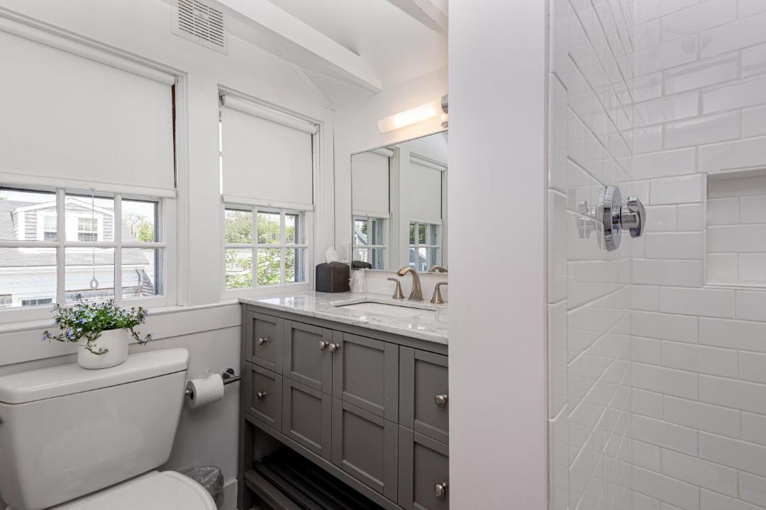 Photo of Others in Nantucket Town