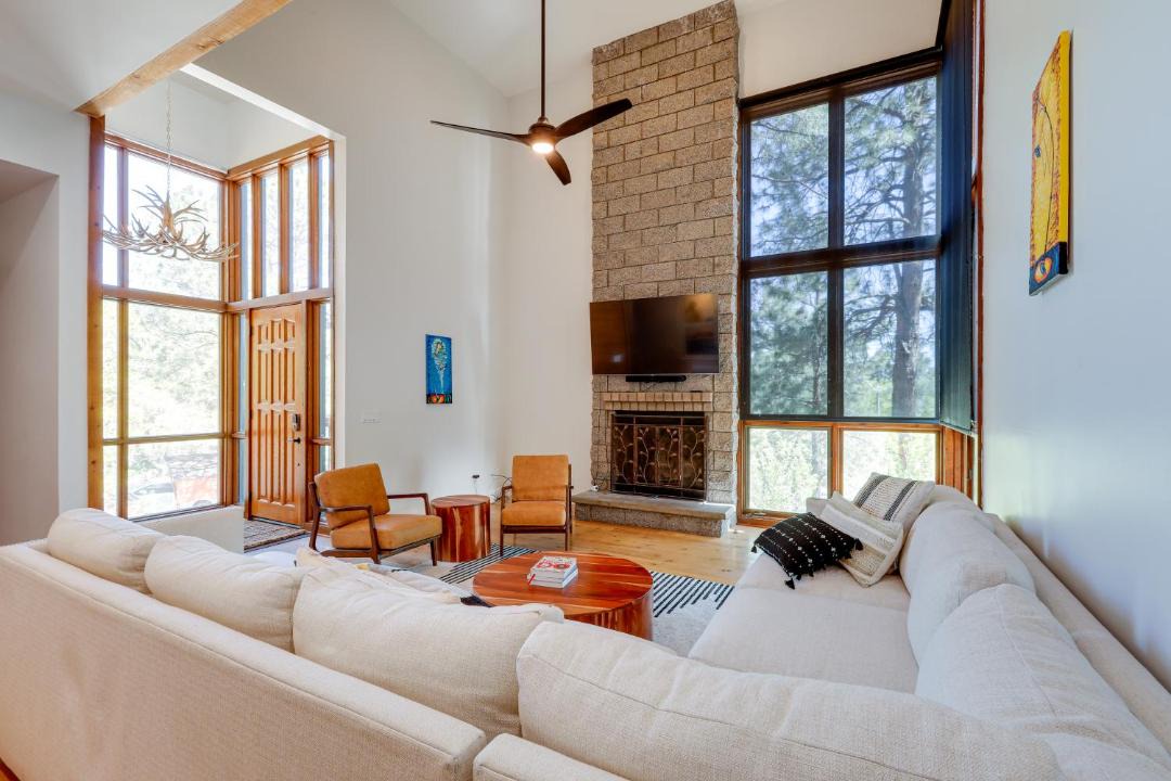 Photo of Livingroom in Swiss Manor