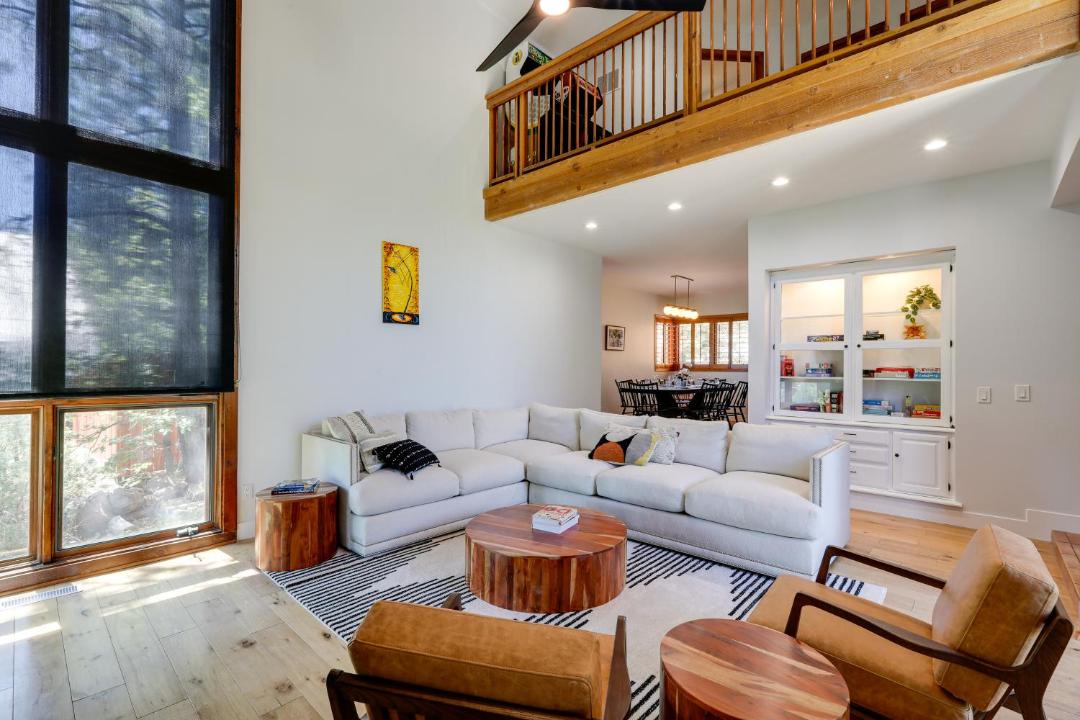 Photo of Livingroom in Swiss Manor