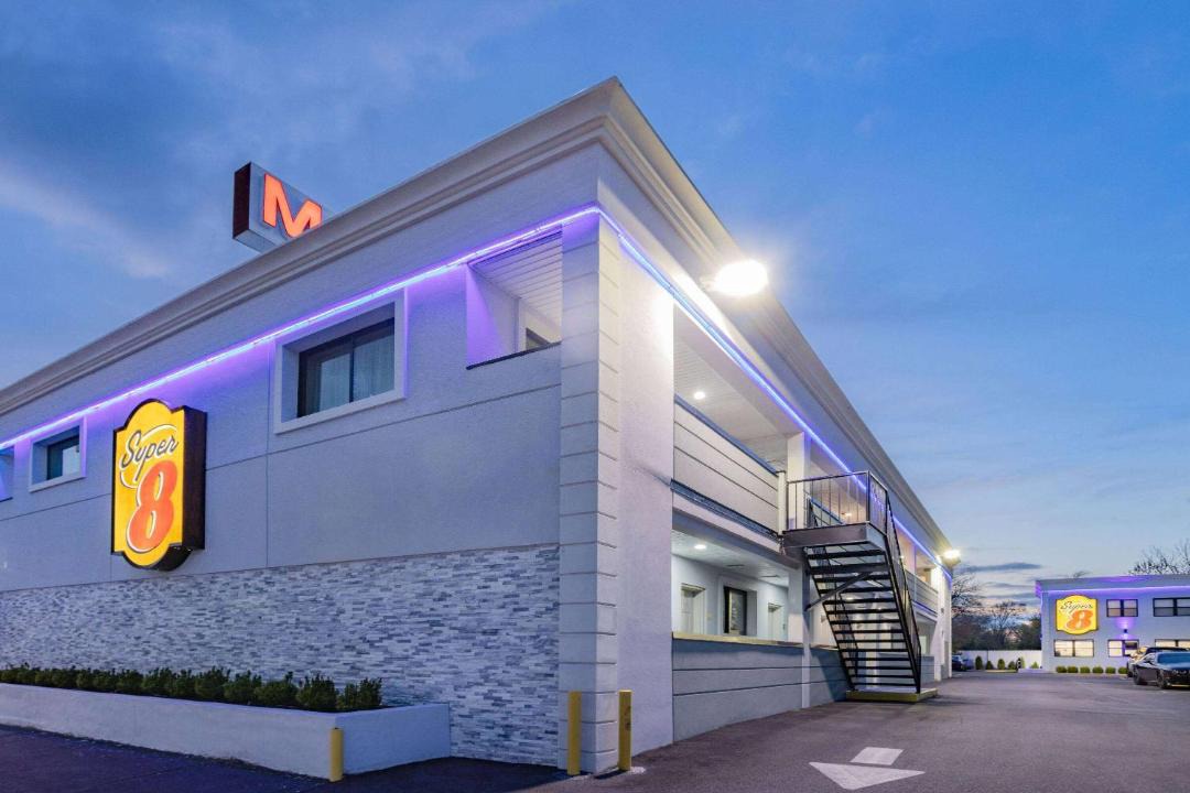 Photo of Others in Lindenhurst