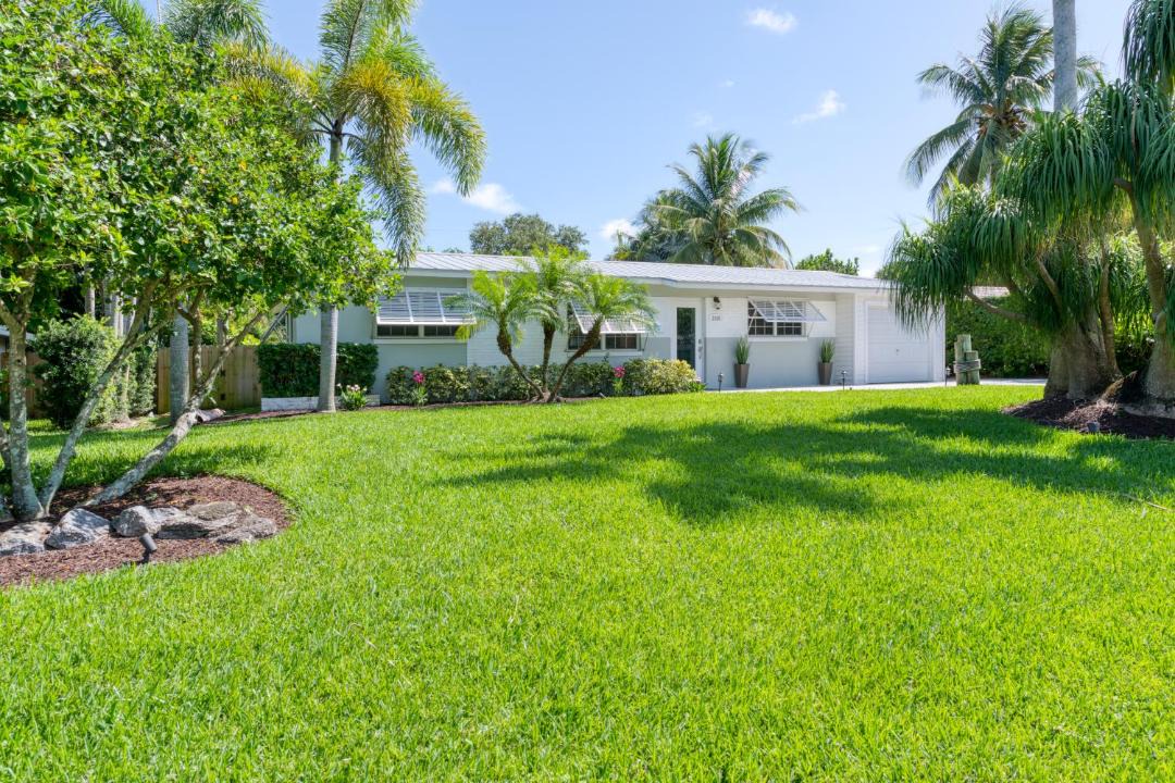 Photo of Others in Palm Beach Gardens