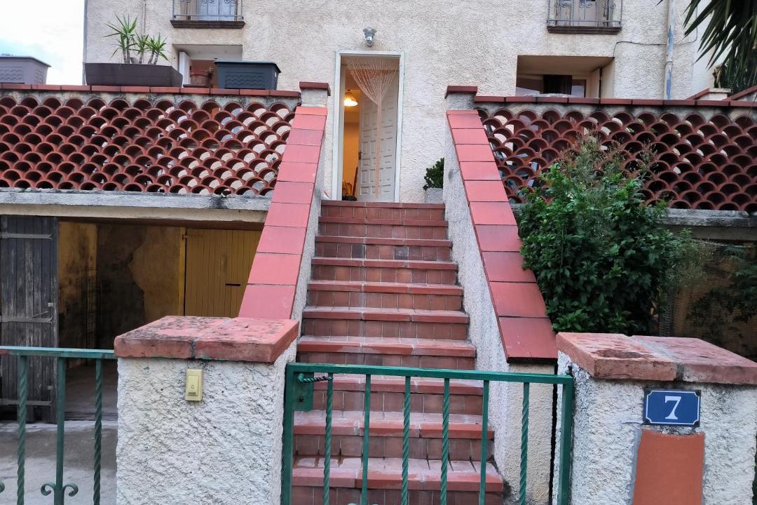 Photo of Buildings in Villelongue-dels-Monts