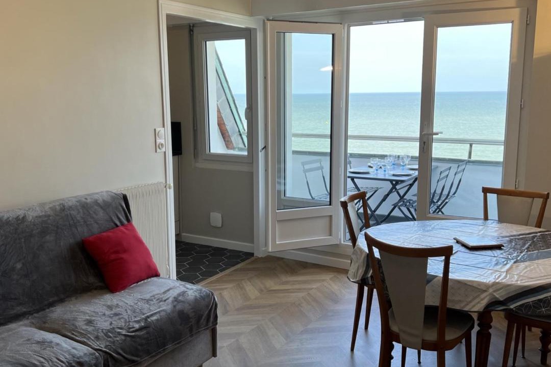 Photo of Livingroom in Le Home