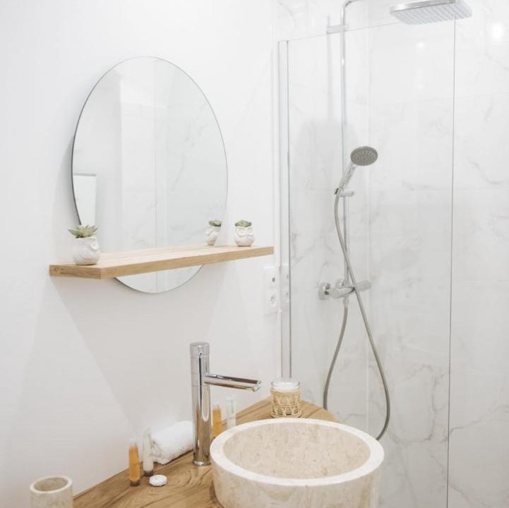 Photo of Bathroom in Brioude
