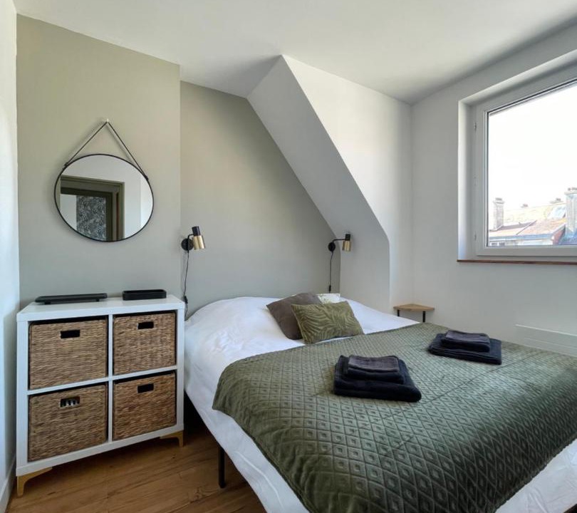 Photo of Bedroom in Calais City Center