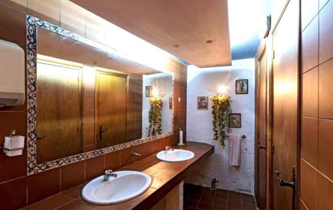 Photo of Bathroom in Tolva