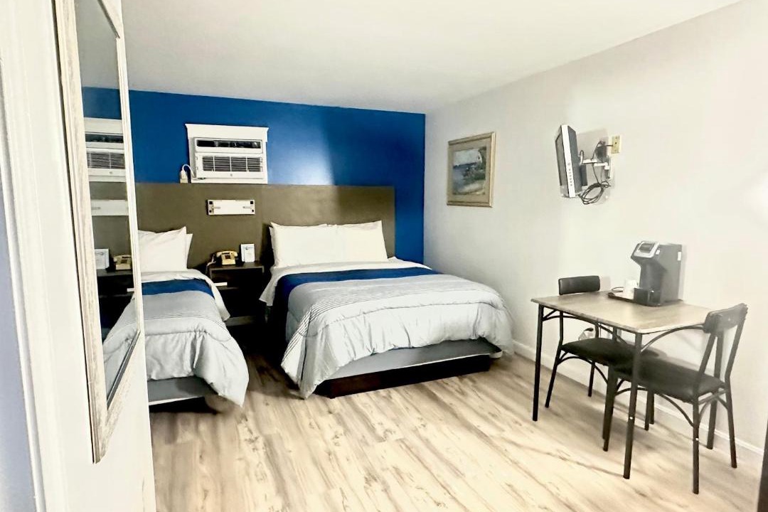 Photo of Bedroom in Manomet