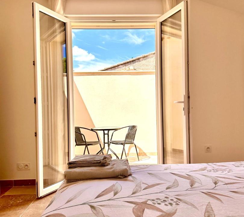 Photo of Others in Molleges