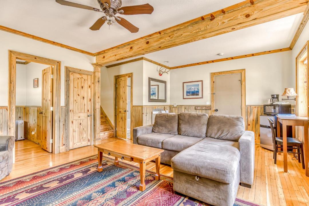 Photo of Others in White Salmon