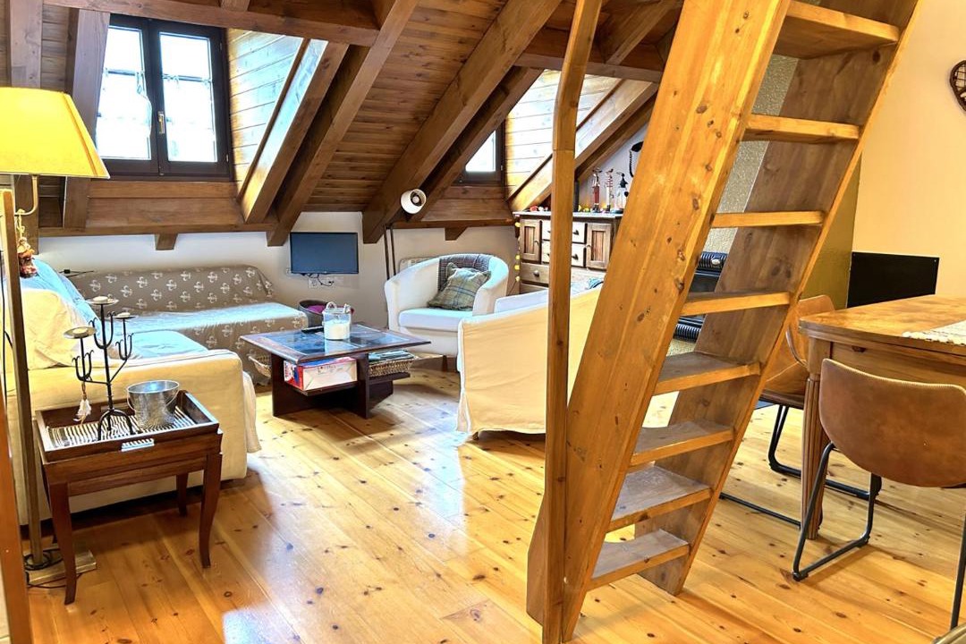 Photo of Livingroom in Llavorsi