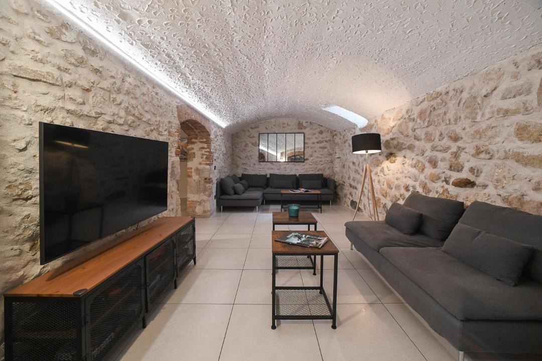 Photo of Others in Champagneux