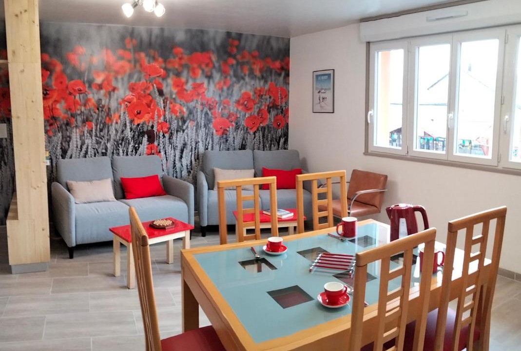Photo of Livingroom in Cormaranche-en-Bugey