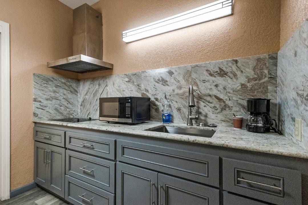 Photo of Others in Jamestown