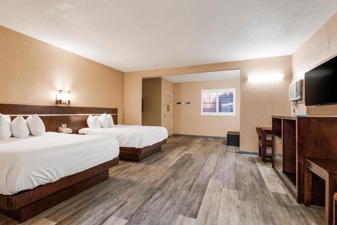 Photo of Bedroom in Jamestown