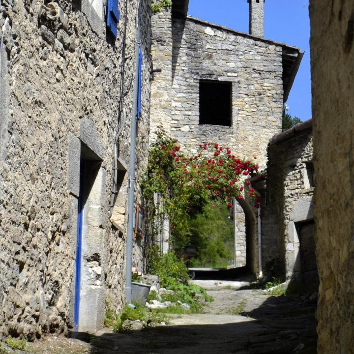 Photo of Buildings in Pontaix