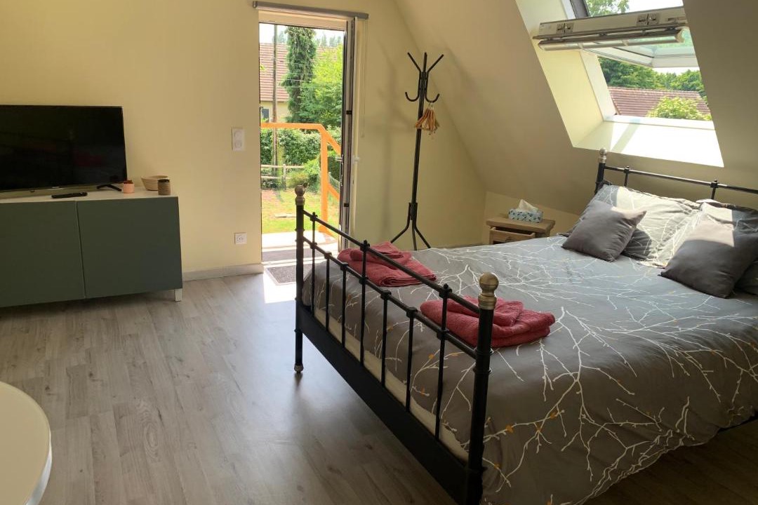 Photo of Bedroom in Hauville