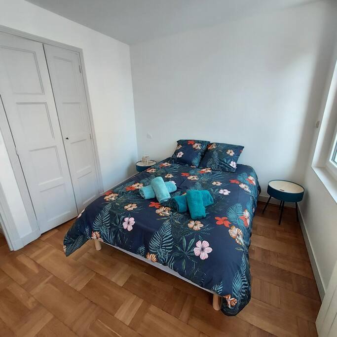 Photo of Bedroom in Coutances