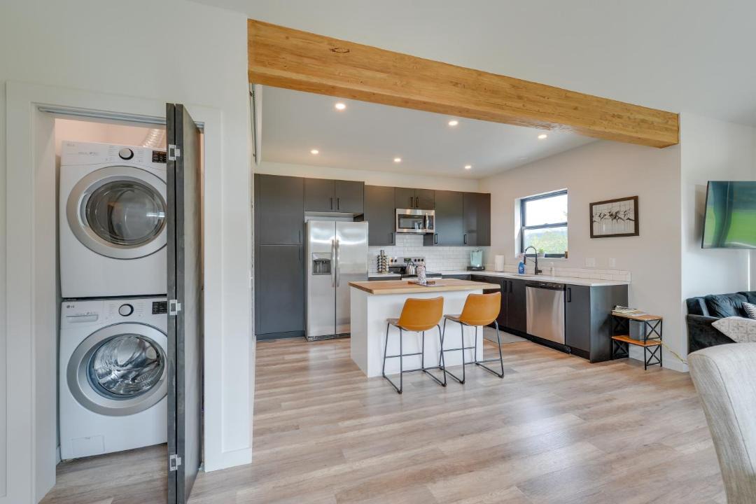 Photo of Others in Alpine